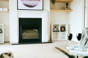 Home Styling - Elders - 42 Kalinda Drive 