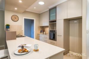 home staging port macquarie - 6 Portside - designingdivas.com.au 