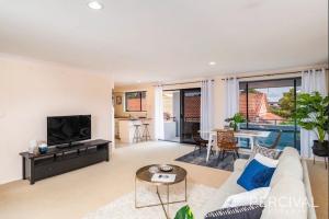 dd4 - newport island road -home staging Port Macquarie - designingdivas.com.au .jpeg