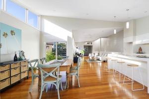 dd4 home styling Port Macquarie - davis crescent - designingdivas.com.au 